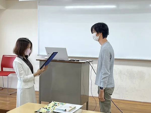 交換留学生の帰国前報告会とフェアウェルパーティを開催しました：サムネイル画像
