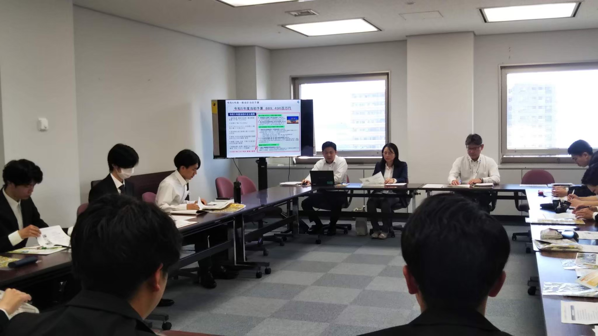 【社会連携事業報告】鹿児島県・大島北高校・奄美群島観光物産協会等連携のプロジェクトを実施しました：サムネイル画像