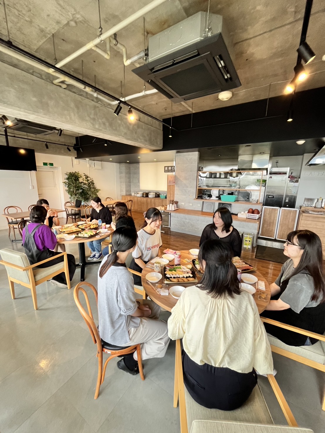 志學館大学i倶楽部の親睦会が行われました：サムネイル画像
