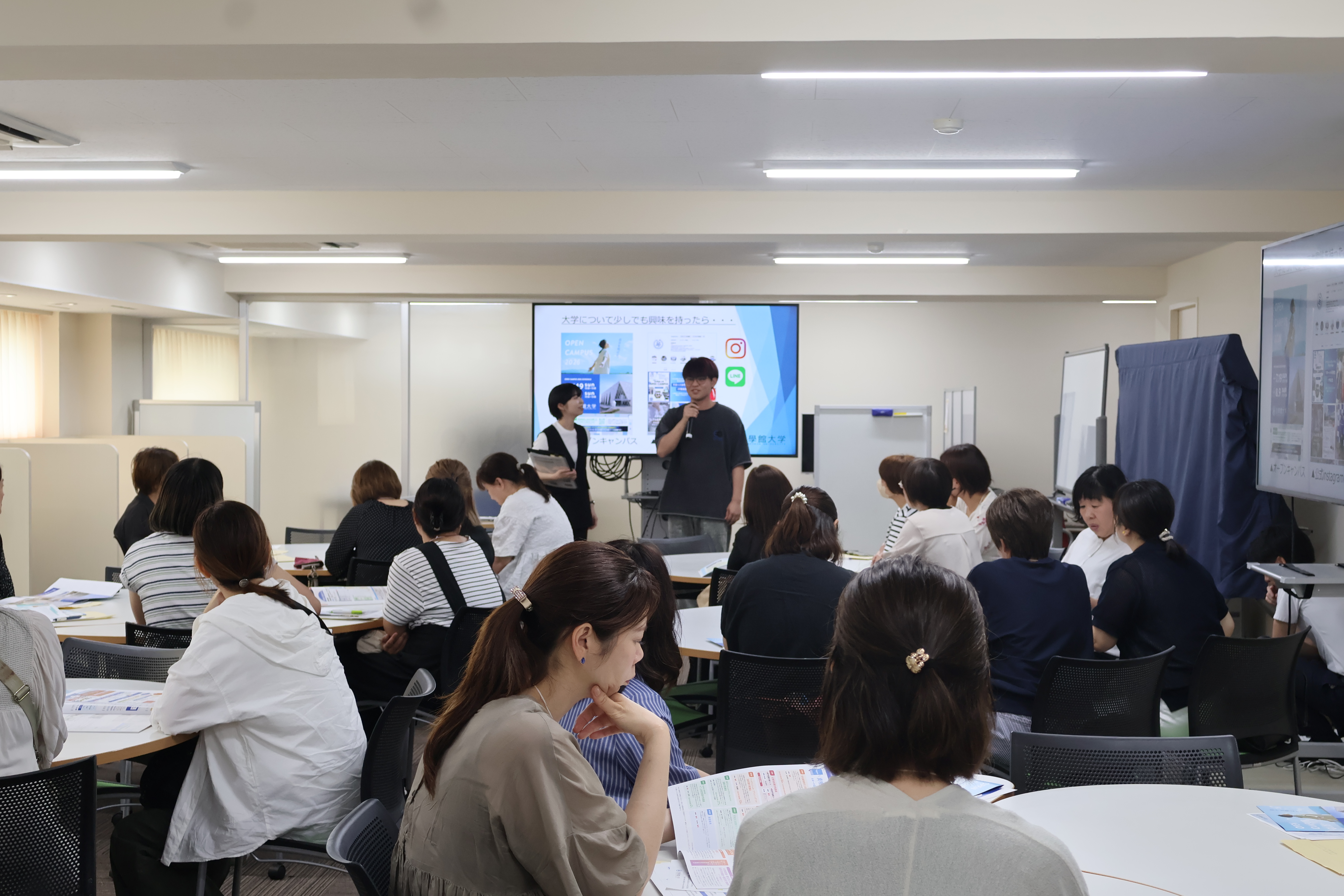 伊集院高校PTAの皆さんが大学見学に来られました：サムネイル画像